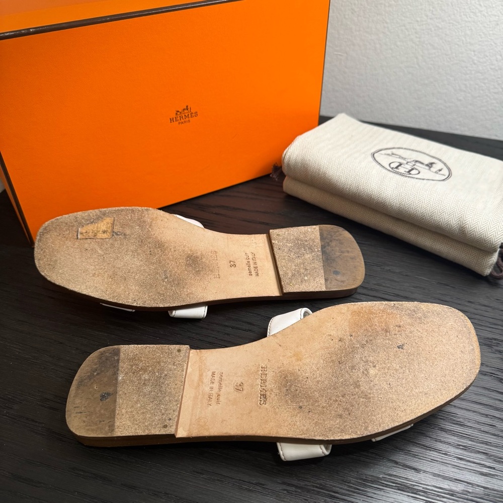 Hermes Oran Sandals Leather White 37 - Picture 8 of 9